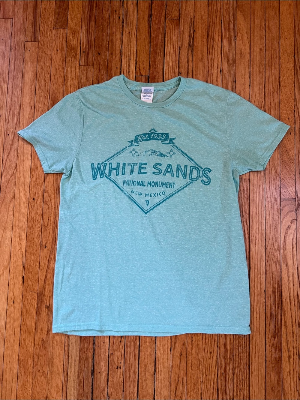 White Sands, New Mexico Retro Travel Graphic Shirts T-Shirt